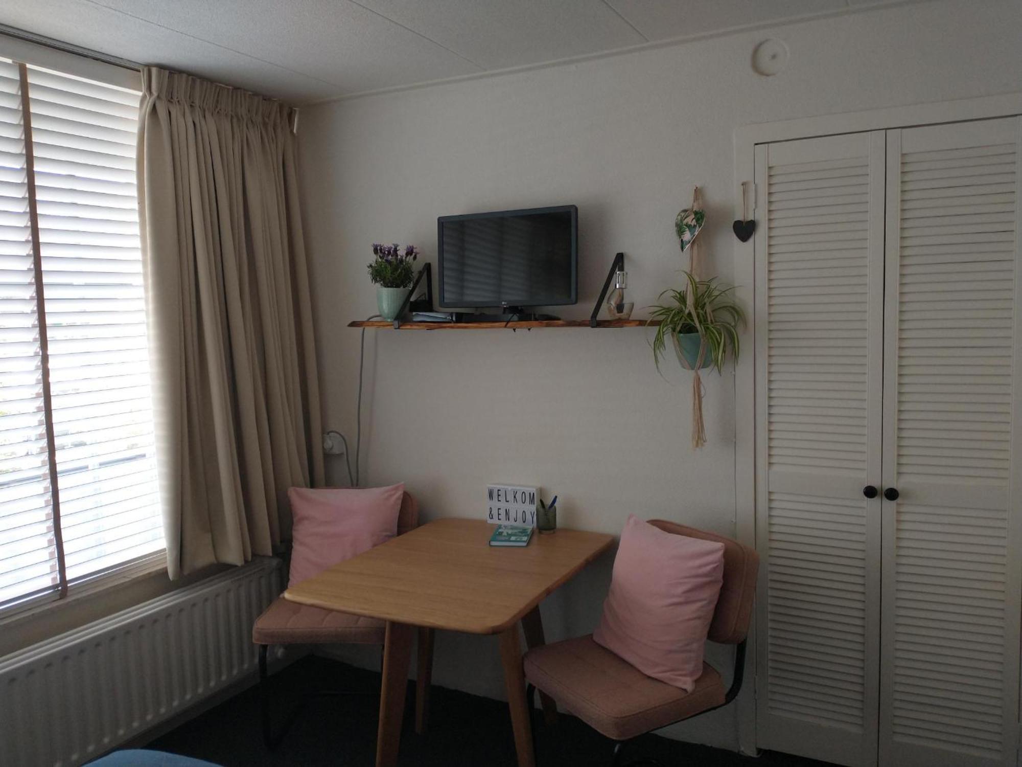 B&Bslapenopeeneiland Kaag Esterno foto